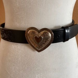 Brighton leather belt w silver heart buckle